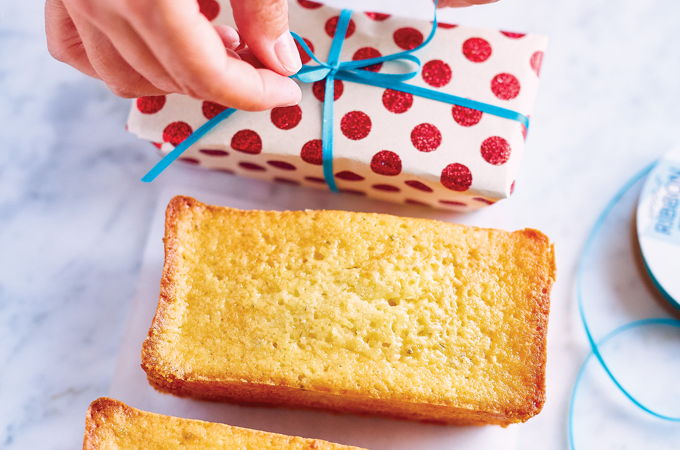 Petits cakes au pamplemousse et au romarin