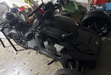 2024 CAN-AM RYKER 600 ACE motorcycle for rent near Grand Prairie, TX