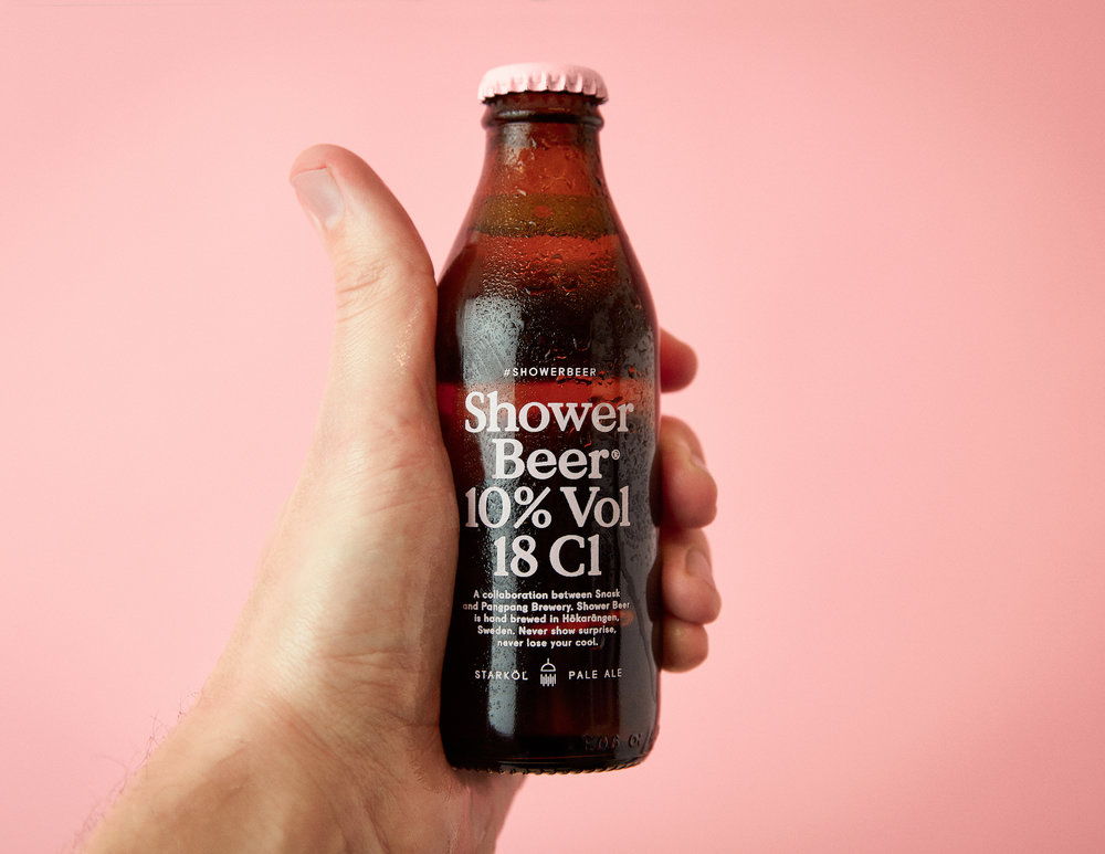 shower-beer_06_hand-holding-bottle.jpg