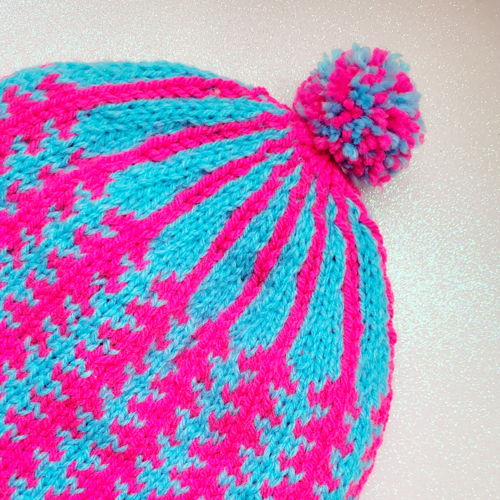 Treelines hat for children using 8 ply knitting pattern