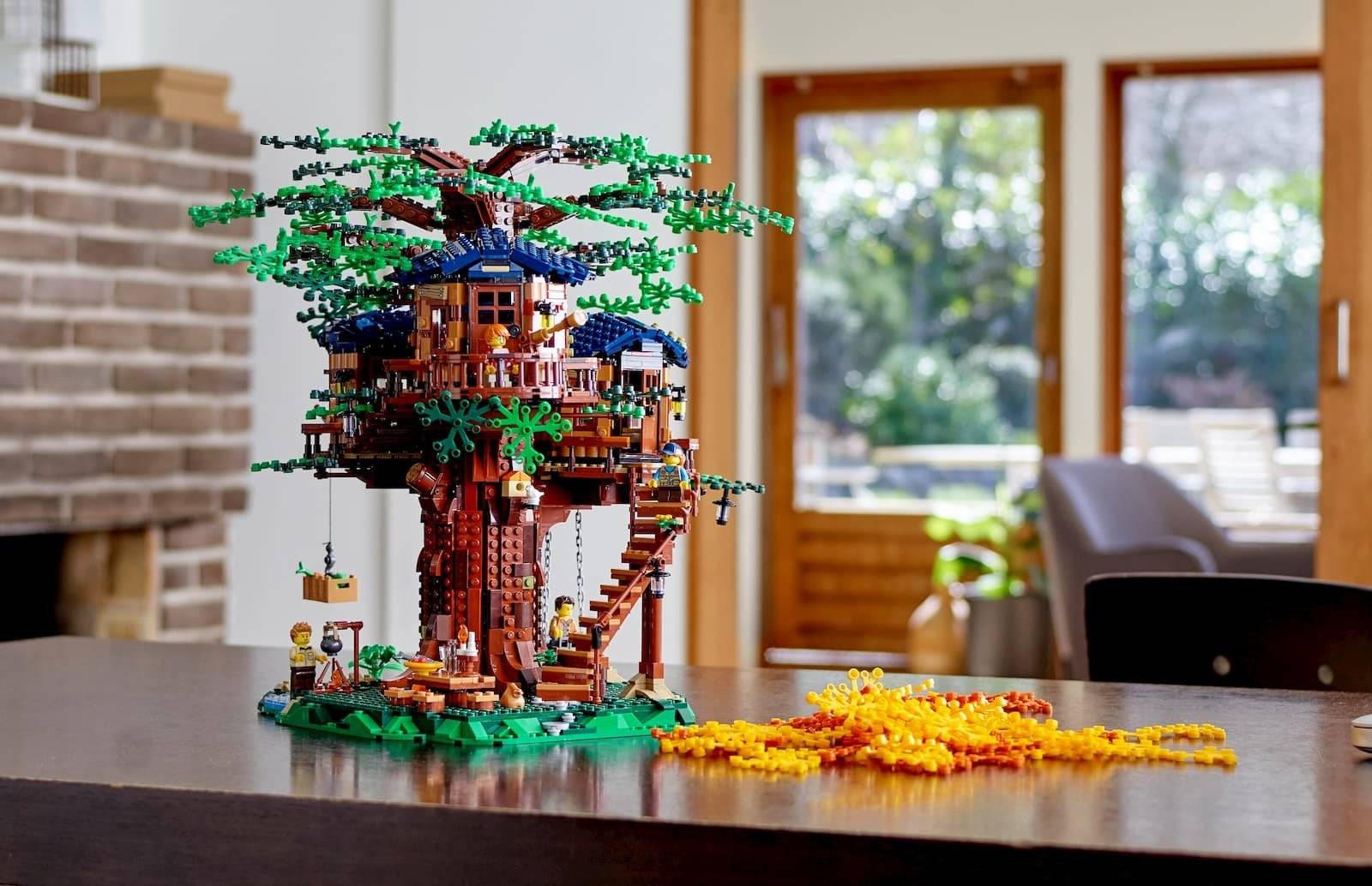 LEGO Tree House 21318