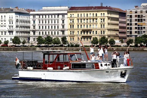 Premium event boat rental in Budapest