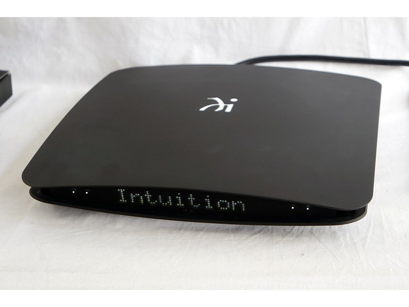 Wadia Intuition 01 in Black - Wadia's answer to Devialet - tradein in excellent condition