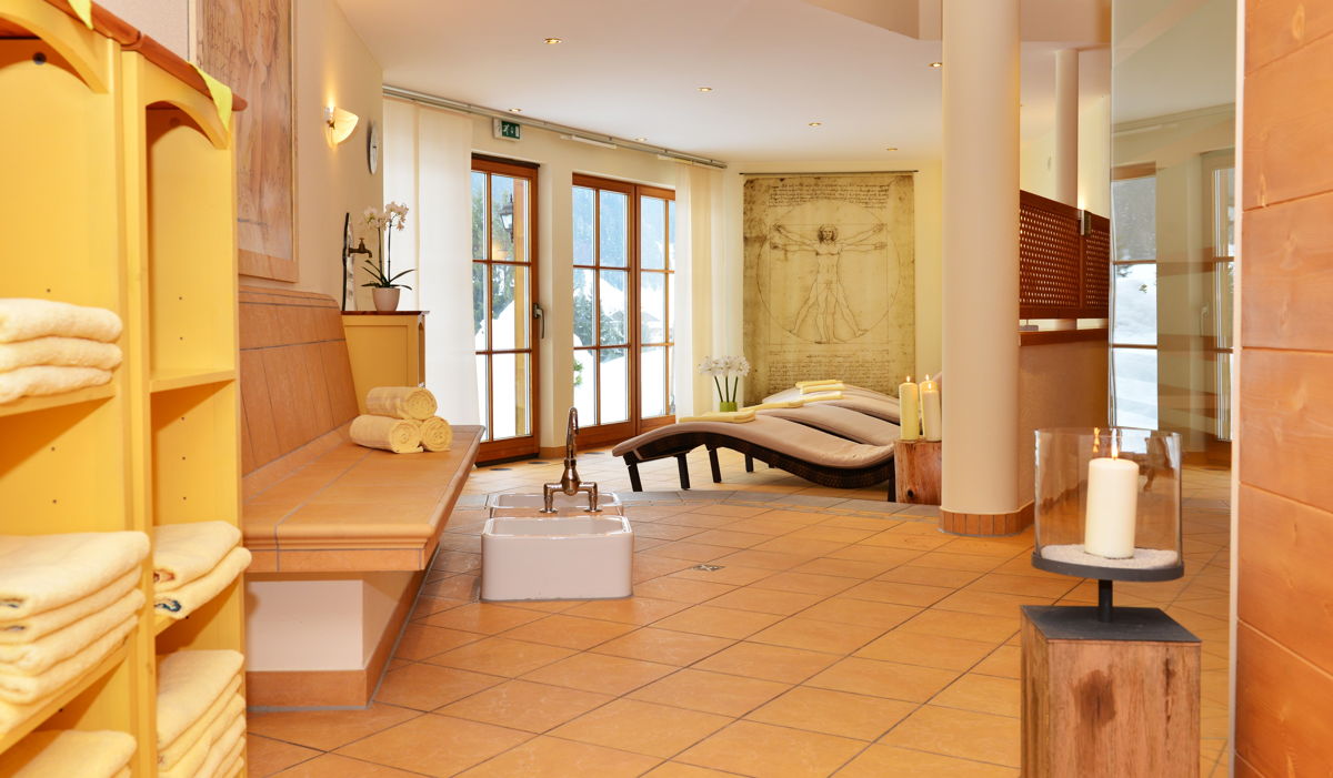 You’ll find some great wellness packages at our hotel in Vorarlberg.