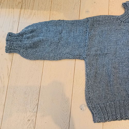 Straight needle sweater - knitting pattern