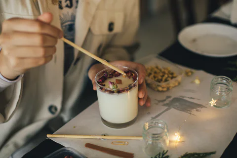 2 Hour Soy Candles Workshop in Prague