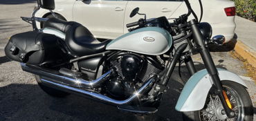 2020 KAWASAKI VULCAN 900 CLASSIC motorcycle for rent near Jupiter, FL