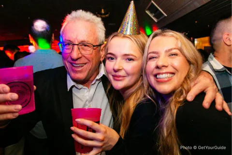 Budapest: New Year Boat Party Cruises with Unlimited Drinks