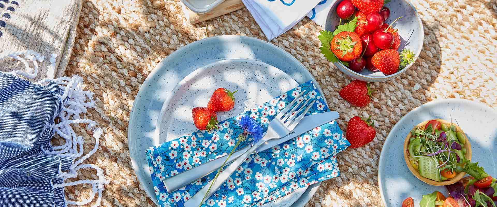 9 Romantic Picnic Essentials For A Date You Won’t Forget | Minimax