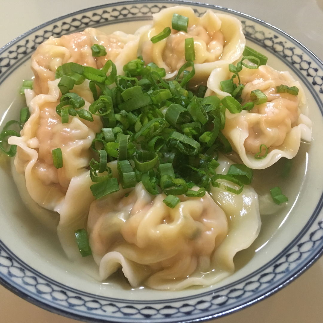 Chinese dumplings for chinese new year. Added prawns mushroom and water chestnuts for crunchy