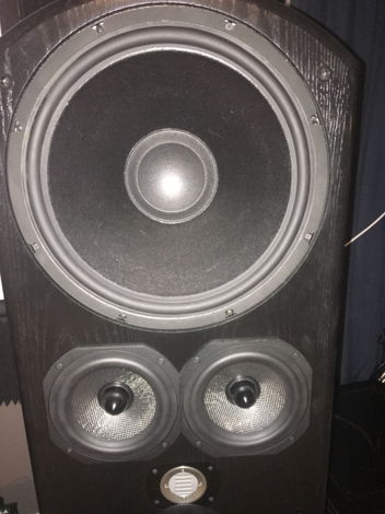 Legacy Audio Whisper HD Pair of speakers and center cha...