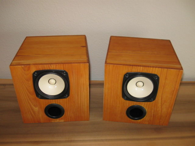 Cube speakers best sale full range