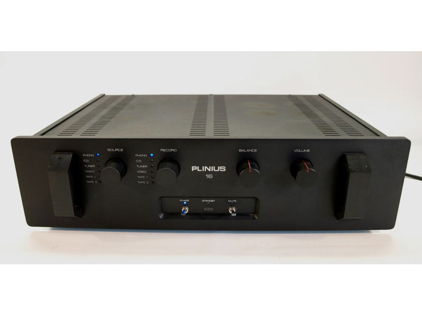 Plinius M-16 STEREO PREAMPLIFIER, ADJUSTABLE PHONO STAGE, VERY GOOD COND.