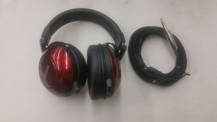 Fostex TH900 MK2 headphones