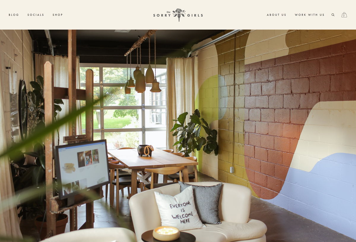 Screenshot of The Sorry Girls, from the squarespace websites  collection.
