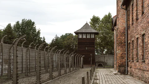Full-Day Private Trip from Prague to Auschwitz - Birkenau