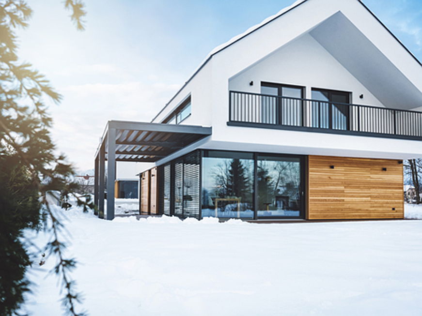  Zürich
- Traditional wisdom overlooks winter for real estate sales. We explain how to make the season work to your advantage.