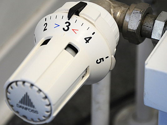  Schwetzingen
- Thermostat an der Heizung