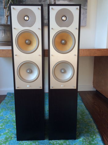 Bowers & Wilkins CM4 Full Range Floor-standing Speakers