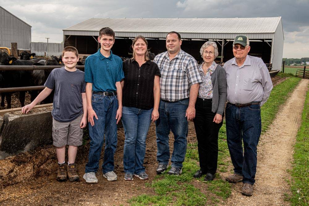 Jenny Weber and the Weber Family from Rockford, Illinois produces incredibly tender, flavorful Certified ONYA® beef for BetterFed Beef. 100% American Beef locally raised in Midwest America. 