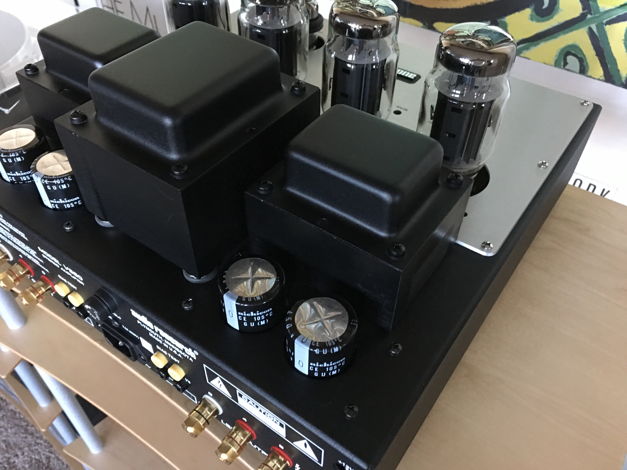 Audio Research VS60 Vacuum Tube Amplifier 75 Watts X 2