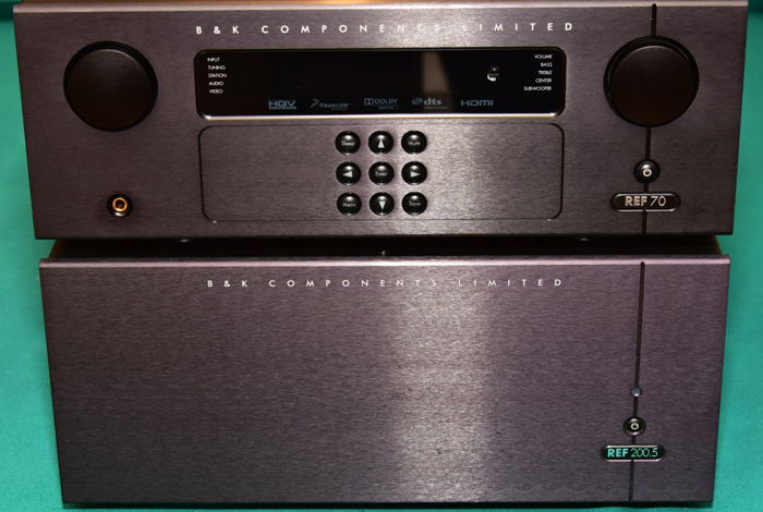 B&K REF70 Processor and REF200.5 Amplifier