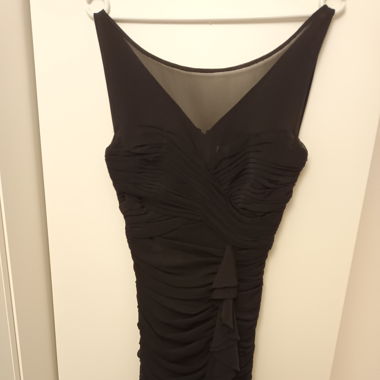 Schwarzes elegantes Kleid 