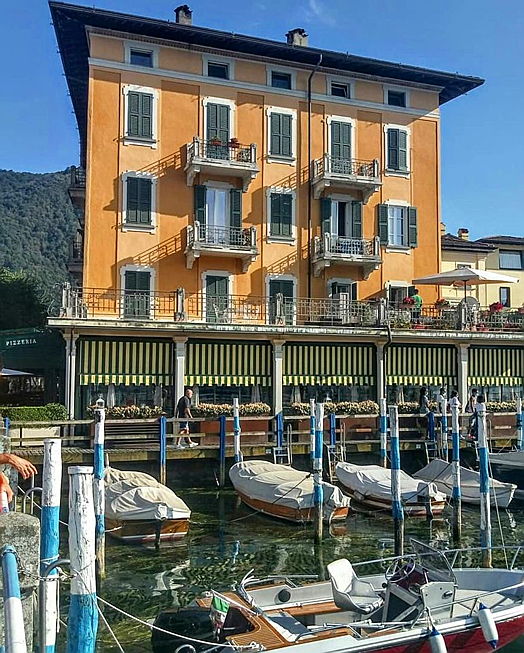  Iseo
- Villa in vendita Lago d'Iseo