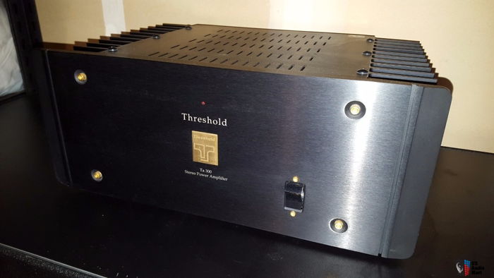 Threshold Ta-300 Stasis 150w/ch stereo power amplifier....