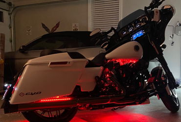 2022 HARLEY-DAVIDSON CVO STREET GLIDE motorcycle for rent near Maryville, IL