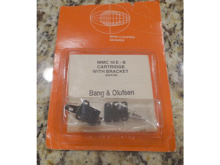 Bang & Olufsen MMC 10E brand new still sealed in package! Includes 1/2" adapter for mounting to any tonearm.