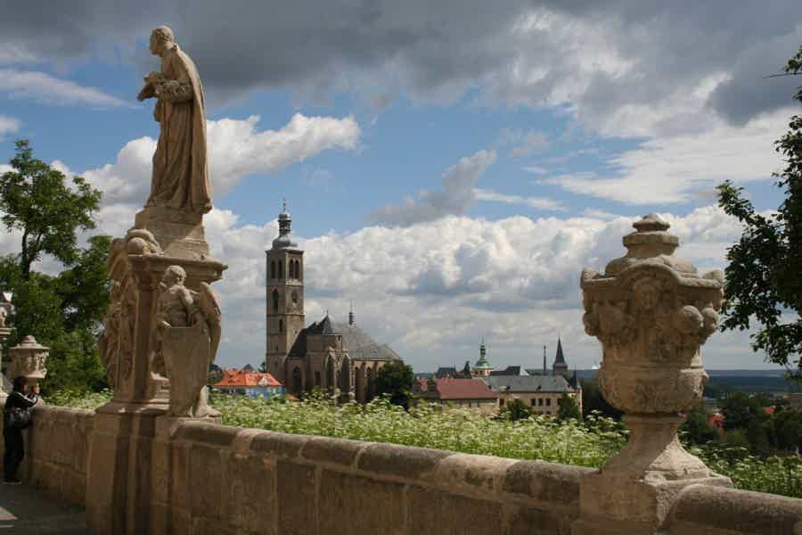 From Prague: 6,5-hours Kutná Hora, St. Barbara´s Cathedral, Sedlec Ossuary - photo 4