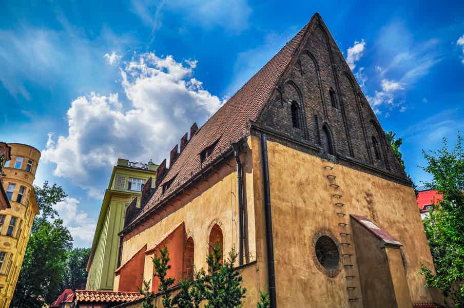 Prague: 2.5 Hours Guided City Bike Tour - photo 4