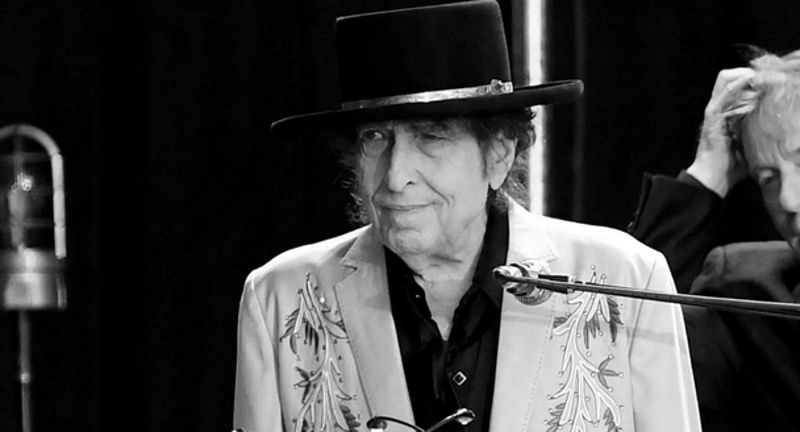 Bob Dylan - Rough and Rowdy Ways Tour 