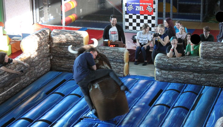 scharmützelbob bullen reiten