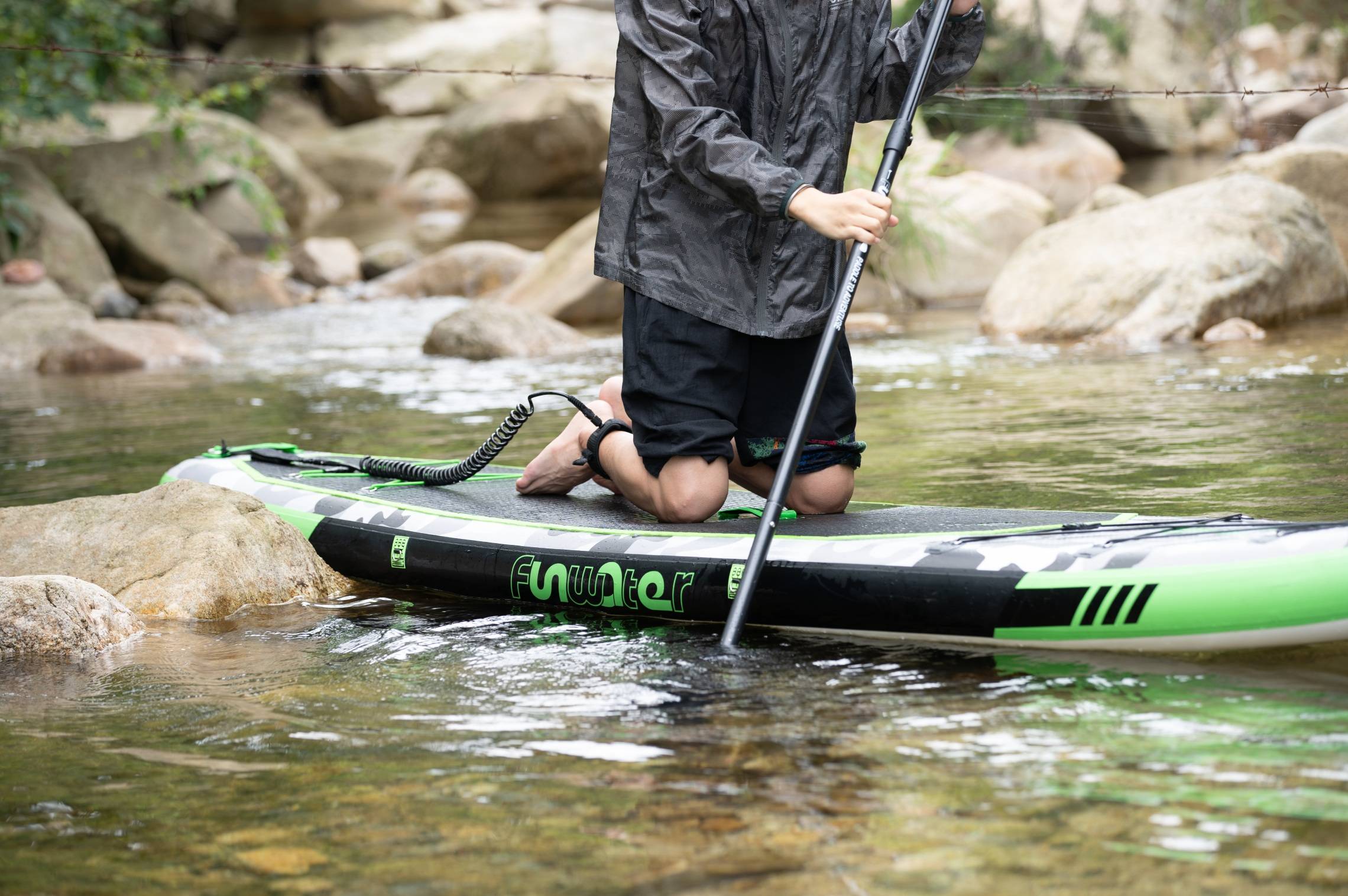 Funwater SUP paddle boards have high standard on inflatable stand up paddle board 