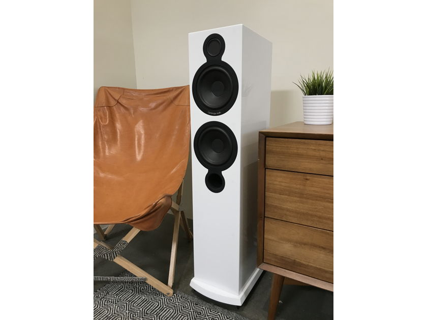 Cambridge Audio Aeromax6 Floorstanding Speakers, White - EXCELLENT CONDITION!
