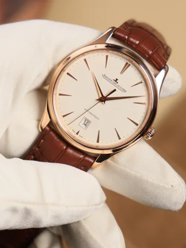 Jaeger-LeCoultre Master Ultra Thin Date
