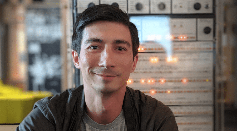 Code Story - Bonus: Shawn Frayne, Looking Glass Factory