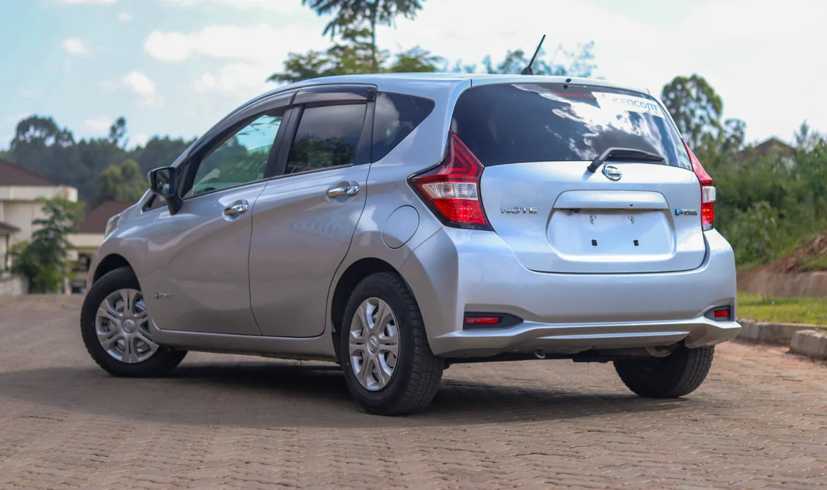 2016 Nissan Note ePower — Royal Max Motors — photo 4 of 11