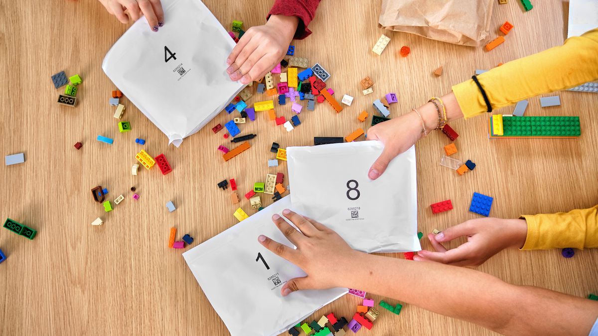 Kids Asked LEGO To Ditch Plastic Bags In Packaging And The Brand Switches To Paper
