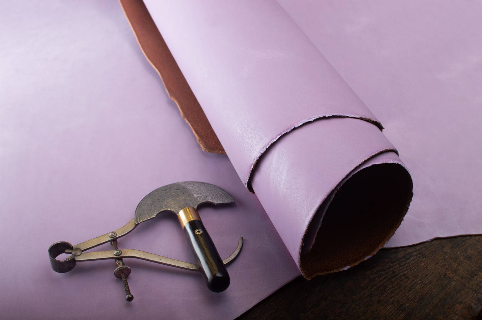AN ENGLISH LAVENDER LEATHER HIDE