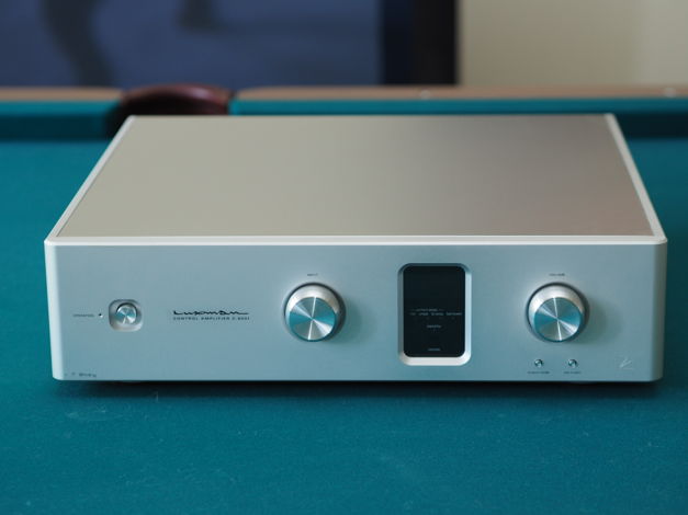 LUXMAN C 800 f Reference Preamp