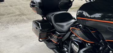 2022 HARLEY-DAVIDSON ULTRA LIMITED motorcycle for rent near Lawtey, FL