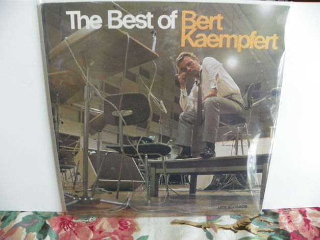 BERT KAEMPFERT - THE BEST OF 2 LP Pressings are NM