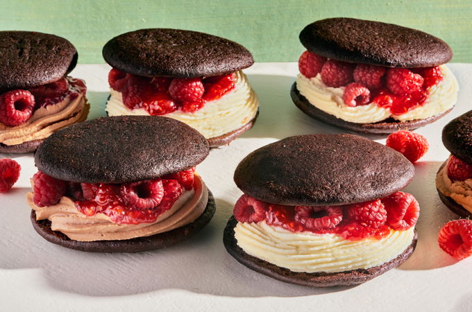 <i>Whoopie pies</i> aux framboises
