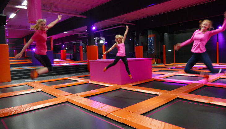 Jump Galaxy Dusseldorf Feier Hier Den Besten Geburtstag