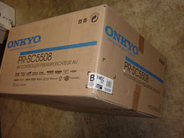 Onkyo PR-SC5508 Processor and Onkyo PA-MC5500 9-Channel...