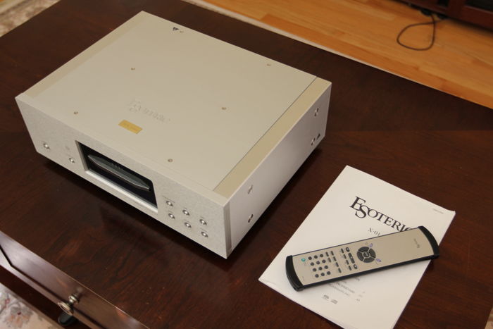 Esoteric X-01 Limited SACD/CD player