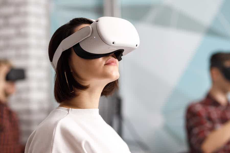 Virtual Reality Tour in 8 Languages - photo 3
